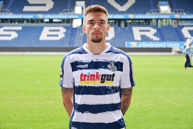 Joshua Bitter; MSV Duisburg; 3.Liga, Porträttermin 2023 2024 Duisburg Schauinsland Reisen Arena Nordrhein-Westfalen Deutschland