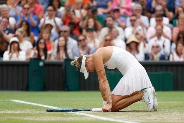 Marketa Vondrousova jubelt nach dem Sieg, Jubel, Freude, Emotion, Damen Einzel, Semi Final Copyright: xJuergenxHasenkopfx