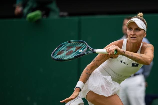Tennis - Wimbledon Championship 2023 - Day 11 LONDON, ENGLAND - Thursday, July 13, 2023: Marketa Vondrousova (CZE) during the Ladies Singles Semi-Final match on Day Eleven of The Championships Wimbledon 2023 at the All England Lawn Tennis and Croquet Club. LONDON All England Lawn Tennis and Croq GREATER LONDON ENGLAND  Copyright: xKirstenxHolstx P2023-07-13-Wimbledon_Day_11-5