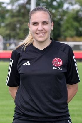12.07.2023 - 1. FC Nürnberg FCN Club - Saison 2023 2024 - Fototermin Porträttermin Frauen - Einzelbild Einzelfoto Portrait Porträt Kopfbild - Sportfoto Zink DaMa - xdaxmax - Einzelbild Einzelfoto Portrait Porträt Kopfbild - Laura Lücker (Teammanager 1. FC Nürnberg FCN )