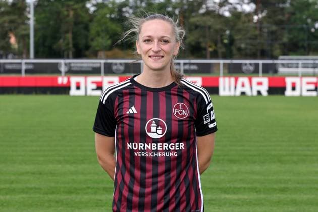 12.07.2023 - 1. FC Nürnberg FCN Club - Saison 2023 2024 - Fototermin Porträttermin Frauen - Einzelbild Einzelfoto Portrait Porträt Kopfbild - Sportfoto Zink DaMa - xdaxmax - Einzelbild Einzelfoto Portrait Porträt Kopfbild - Alina Mailbeck (5, 1. FC Nürnberg FCN )