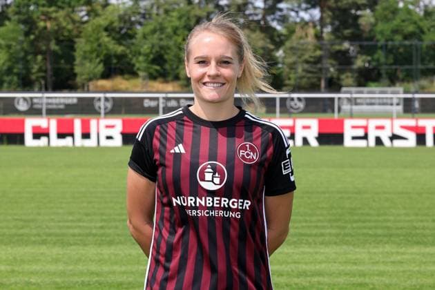 12.07.2023 - 1. FC Nürnberg FCN Club - Saison 2023 2024 - Fototermin Porträttermin Frauen - Einzelbild Einzelfoto Portrait Porträt Kopfbild - Sportfoto Zink DaMa - xdaxmax - Einzelbild Einzelfoto Portrait Porträt Kopfbild - Kerstin Bogenschütz Bogenschuetz (8, 1. FC Nürnberg FCN )