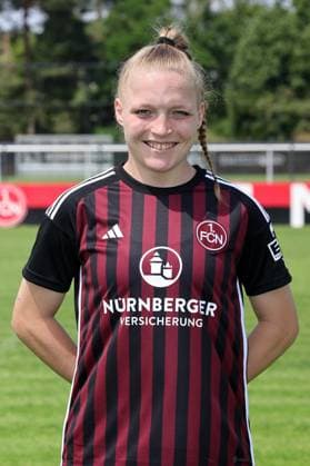 12.07.2023 - 1. FC Nürnberg FCN Club - Saison 2023 2024 - Fototermin Porträttermin Frauen - Einzelbild Einzelfoto Portrait Porträt Kopfbild - Sportfoto Zink DaMa - xdaxmax - Einzelbild Einzelfoto Portrait Porträt Kopfbild - Franziska Mai (18, 1. FC Nürnberg FCN )