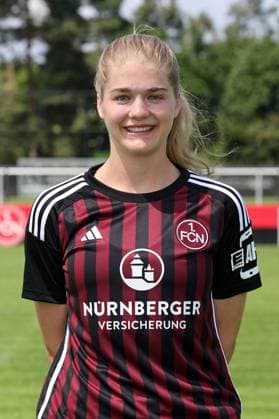 12.07.2023 - 1. FC Nürnberg FCN Club - Saison 2023 2024 - Fototermin Porträttermin Frauen - Einzelbild Einzelfoto Portrait Porträt Kopfbild - Sportfoto Zink DaMa - xdaxmax - Einzelbild Einzelfoto Portrait Porträt Kopfbild - Anne Führlein Fuehrlein (16, 1. FC Nürnberg FCN )