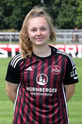 12.07.2023 - 1. FC Nürnberg FCN Club - Saison 2023 2024 - Fototermin Porträttermin Frauen - Einzelbild Einzelfoto Portrait Porträt Kopfbild - Sportfoto Zink DaMa - xdaxmax - Einzelbild Einzelfoto Portrait Porträt Kopfbild - Madeleine Steck (28, 1. FC Nürnberg FCN )