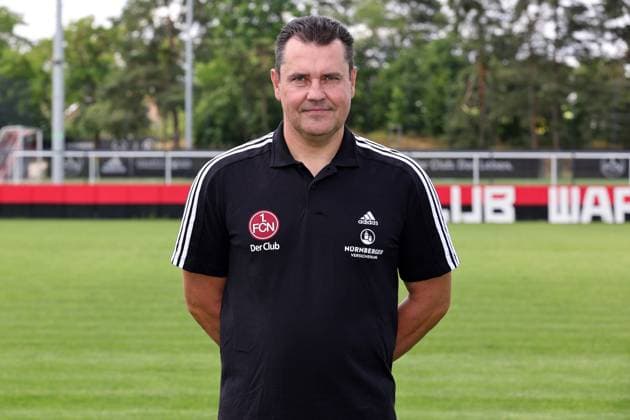 12.07.2023 - 1. FC Nürnberg FCN Club - Saison 2023 2024 - Fototermin Porträttermin - Einzelbild Einzelfoto Portrait Porträt Kopfbild - Sportfoto Zink DaMa - xdaxmax - Einzelbild Einzelfoto Portrait Porträt Kopfbild - Gubov Milan (Physiotherapeut 1. FC Nürnberg FCN )