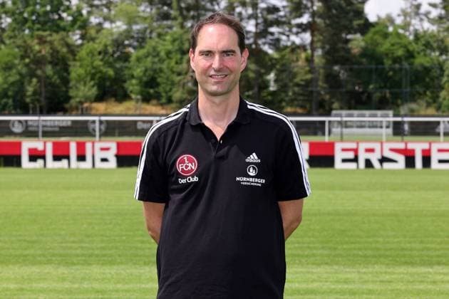 12.07.2023 - 1. FC Nürnberg FCN Club - Saison 2023 2024 - Fototermin Porträttermin - Einzelbild Einzelfoto Portrait Porträt Kopfbild - Sportfoto Zink DaMa - xdaxmax - Einzelbild Einzelfoto Portrait Porträt Kopfbild - Dr. Markus Geßlein ( Mannschaftsarzt 1. FC Nürnberg FCN )