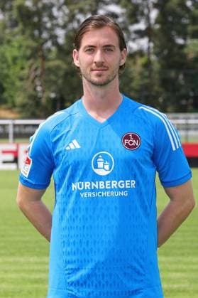 12.07.2023 - 1. FC Nürnberg FCN Club - Saison 2023 2024 - Fototermin Porträttermin - Einzelbild Einzelfoto Portrait Porträt Kopfbild - Sportfoto Zink DaMa - xdaxmax - Einzelbild Einzelfoto Portrait Porträt Kopfbild - Carl Klaus (1, 1. FC Nürnberg FCN )