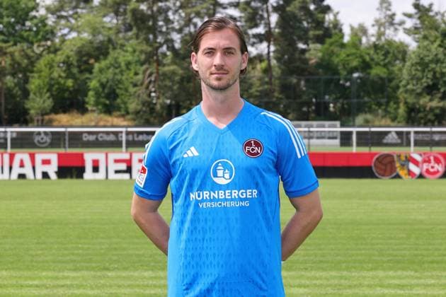12.07.2023 - 1. FC Nürnberg FCN Club - Saison 2023 2024 - Fototermin Porträttermin - Einzelbild Einzelfoto Portrait Porträt Kopfbild - Sportfoto Zink DaMa - xdaxmax - Carl Klaus (1, 1. FC Nürnberg FCN )
