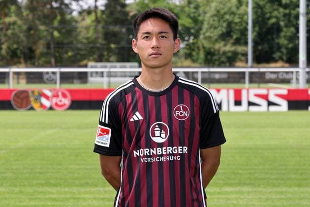 12.07.2023 - 1. FC Nürnberg FCN Club - Saison 2023 2024 - Fototermin Porträttermin - Einzelbild Einzelfoto Portrait Porträt Kopfbild - Sportfoto Zink DaMa - xdaxmax - Einzelbild Einzelfoto Portrait Porträt Kopfbild - Daichi Hayashi (9, 1. FC Nürnberg FCN )