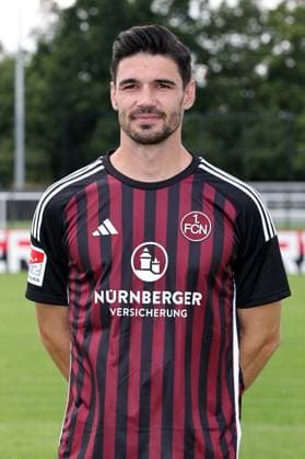 12.07.2023 - 1. FC Nürnberg FCN Club - Saison 2023 2024 - Fototermin Porträttermin - Einzelbild Einzelfoto Portrait Porträt Kopfbild - Sportfoto Zink DaMa - xdaxmax - Einzelbild Einzelfoto Portrait Porträt Kopfbild - Christopher Schindler (16, 1. FC Nürnberg FCN )