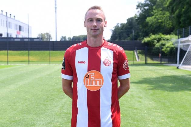 Rot-Weiss Essen; 3.Liga, Porträttermin 2023 2024 Felix Bastians; Rot-Weiss Essen; 3. Liga, Porträttermin 2023 2024