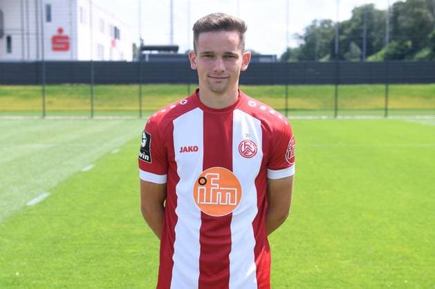 Rot-Weiss Essen; 3.Liga, Porträttermin 2023 2024 Nils Kaiser; Rot-Weiss Essen; 3. Liga, Porträttermin 2023 2024