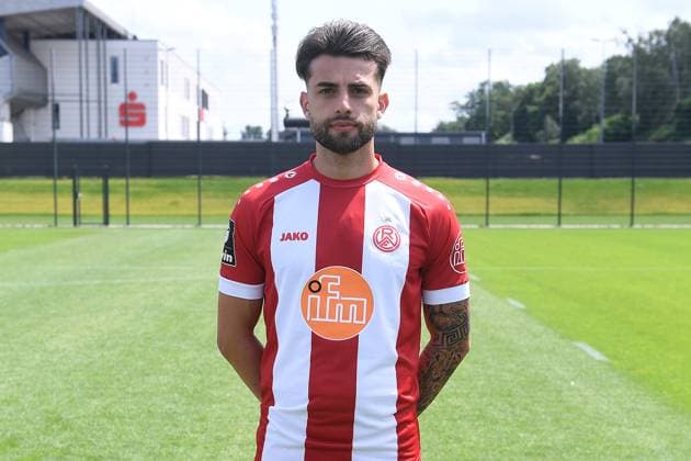 Rot-Weiss Essen; 3.Liga, Porträttermin 2023 2024 Jose-Enrique Rios Alonso; Rot-Weiss Essen; 3. Liga, Porträttermin 2023 2024
