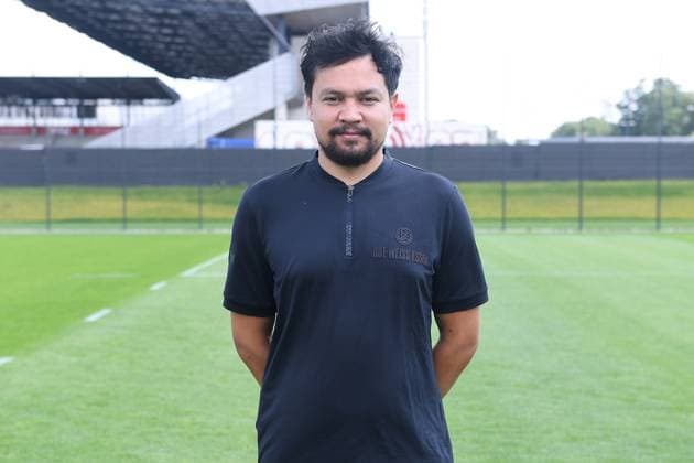 Rot-Weiss Essen; 3.Liga, Porträttermin 2023 2024 Andreas Ganzinger ( Betreuer ); Rot-Weiss Essen; 3. Liga, Porträttermin 2023 2024
