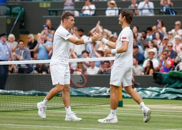 Wesley Koolhof, Neal Skupski jubeln nach dem Sieg, Jubel, Freude, Emotion Herren Doppel Semi Final Copyright: xJuergenxHasenkopfx