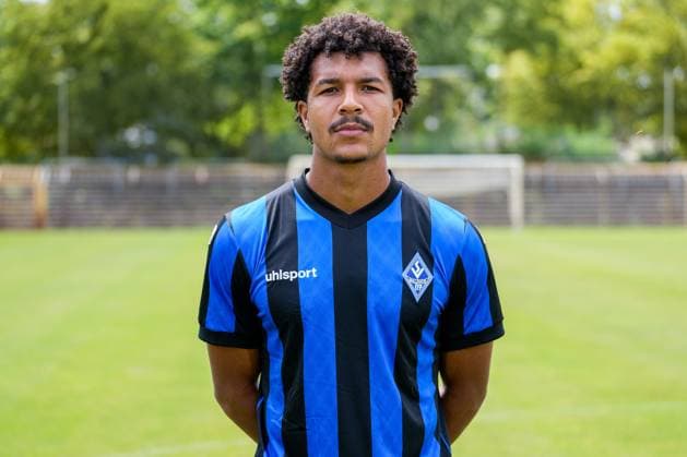 Samuel Abifade; SV Waldhof Mannheim; 3.Liga, Porträttermin 2023 2024
