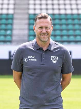Trainer Sascha Hildmann; SC Preußen Münster 06; 3.Liga, Porträttermin 2023 2024, Copyright: xDavidxInderliedx