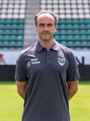 Mannschaftsarzt Cornelius Müller-Rensmann; SC Preußen Münster 06; 3.Liga, Porträttermin 2023 2024, Copyright: xDavidxInderliedx