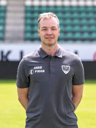 Physiotherapeut Matthias Sieme; SC Preußen Münster 06; 3.Liga, Porträttermin 2023 2024, Copyright: xDavidxInderliedx