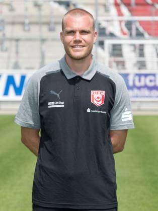 Teampraesentation Halle 3. Liga Hallescher FC, 3. Liga, Porträttermin 2023 2024, Halle, 13.07.2021, Leuna-Chemie-Stadion, Fussball , Im Bild: Chefscout Fabio Leutenecker ,