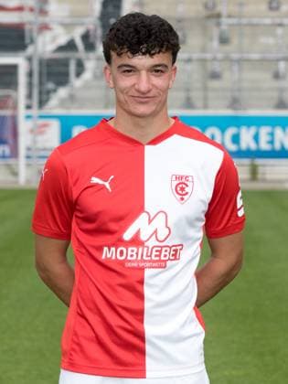 Teampraesentation Halle 3. Liga Hallescher FC, 3. Liga, Porträttermin 2023 2024, Halle, 13.07.2021, Leuna-Chemie-Stadion, Fussball , Im Bild: Henry Jon Crosthwaite ,