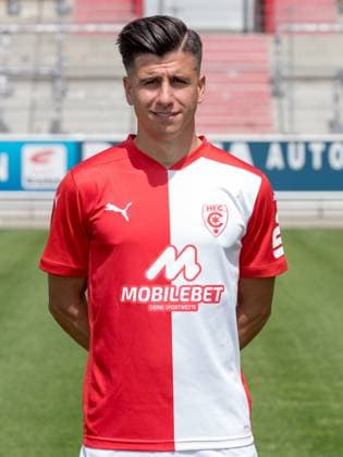 Teampraesentation Halle 3. Liga Hallescher FC, 3. Liga, Porträttermin 2023 2024, Halle, 13.07.2021, Leuna-Chemie-Stadion, Fussball , Im Bild: Tunay Deniz ,