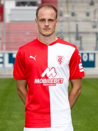 Teampraesentation Halle 3. Liga Hallescher FC, 3. Liga, Porträttermin 2023 2024, Halle, 13.07.2021, Leuna-Chemie-Stadion, Fussball , Im Bild: Tim-Justin Dietrich ,