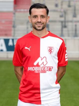Teampraesentation Halle 3. Liga Hallescher FC, 3. Liga, Porträttermin 2023 2024, Halle, 13.07.2021, Leuna-Chemie-Stadion, Fussball , Im Bild: Besar Halimi ,