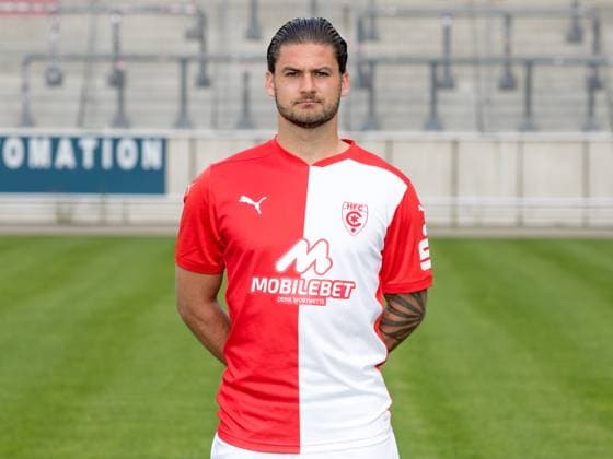 Teampraesentation Halle 3. Liga Hallescher FC, 3. Liga, Porträttermin 2023 2024, Halle, 13.07.2021, Leuna-Chemie-Stadion, Fussball , Im Bild: Dominic Baumann ,