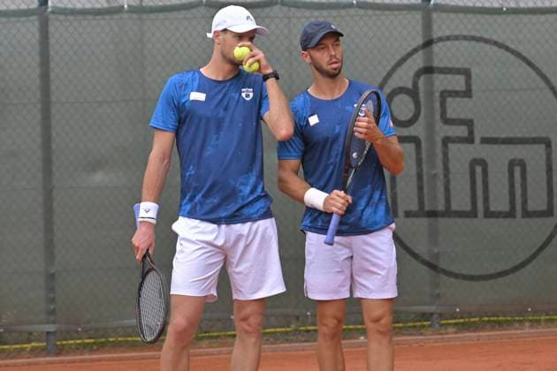 Sport Bilder des Tages Tim Pütz Puetz GER, Yannick Hanfmann GER bei der Abstimmung 14.07.2023 Tennis 1. Bundesliga Herren, TC Bredeney 1 vs TC Großhesselohe , Tennis Club Bredeney, Essen, NRW Germany