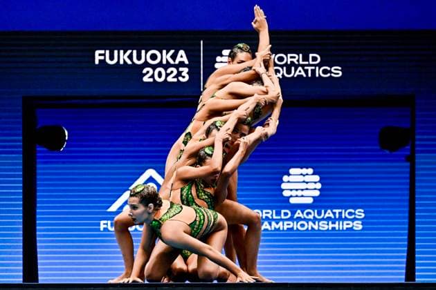 Bilder des Jahres 2023, Sport 07 Juli Sport Themen der Woche KW28 Sport Bilder des Tages Team Greece competes in the Acrobatic Routine during the 20th World Aquatics Championships at the Marine Messe Hall A in Fukuoka (Japan), July 15th, 2023. AndreaXMasini