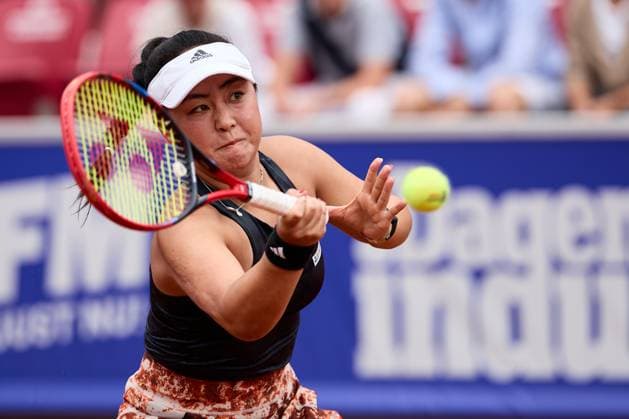 BÅSTAD 20230715 Eri Hozumi i dubbelfinalen under tennisturneringen Nordea Open i Bastad. BÅSTAD SVERIGE Tennis x11830x