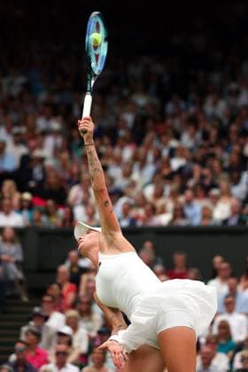 Mandatory Credit: Photo by Ella Ling Shutterstock (14010522o) Marketa Vondrousova during the Ladies Singles final Wimbledon Tennis Championships, Day 13, The All England Lawn Tennis and Croquet Club, London, UK - 15 Jul 2023 Wimbledon Tennis Championships, Day 13, The All England Lawn Tennis and Croquet Club, London, UK - 15 Jul 2023  Copyright: xEllaxLing Shutterstockx 14010522o