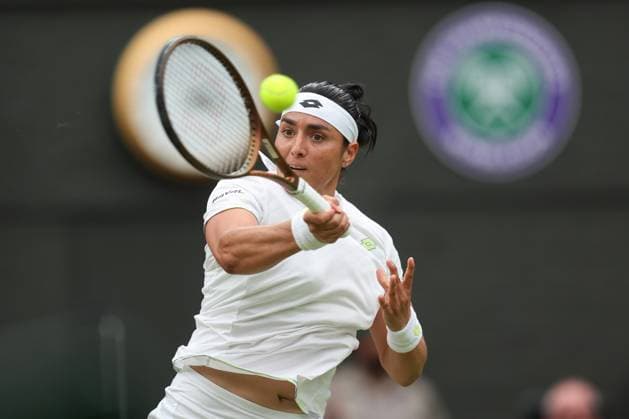 Wimbledon: Day Thirteen 15 July 2023, Wimbledon - Wimbledon Tennis Championships - Day Thirteen - Ons Jabeur (TUN) in action during the Women s Singles Final match against Marketa Vondrousova (CZE) - Photo: Charlotte Wilson Offside. Wimbledon UK Copyright: xCharlottexWilsonx xOffsidexOffside