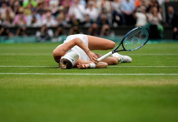 Mandatory Credit: Photo by Dave Shopland Shutterstock (14010519cm) Marketa Vondrousova celebrates victory in the Ladies Singles final Wimbledon Tennis Championships, Day 13, The All England Lawn Tennis and Croquet Club, London, UK - 15 Jul 2023 Wimbledon Tennis Championships, Day 13, The All England Lawn Tennis and Croquet Club, London, UK - 15 Jul 2023  Copyright: xDavexShopland Shutterstockx 14010519cm