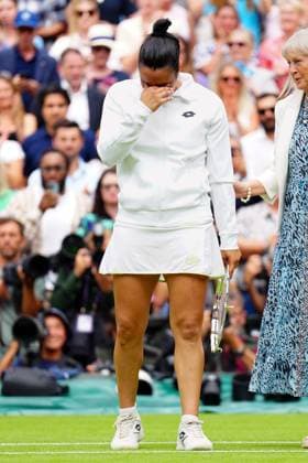 Mandatory Credit: Photo by Javier Garcia Shutterstock (14010521eg) An upset Ons Jabeur after defeat in the Ladies SIngles final Wimbledon Tennis Championships, Day 13, The All England Lawn Tennis and Croquet Club, London, UK - 15 Jul 2023 Wimbledon Tennis Championships, Day 13, The All England Lawn Tennis and Croquet Club, London, UK - 15 Jul 2023  Copyright: xJavierxGarcia Shutterstockx 14010521eg