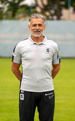 16.07.2023, Fussball 3. Liga 2023 2024, TSV 1860 München, Porträttermin 2023 2024, an der Grünwalderstrasse 114, München. Trainer Maurizio Jacobacci (TSV 1860 München)
