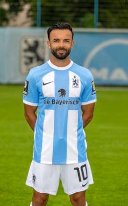 16.07.2023, Fussball 3. Liga 2023 2024, TSV 1860 München, Porträttermin 2023 2024, an der Grünwalderstrasse 114, München. Albion Vrenezi (TSV 1860 München)