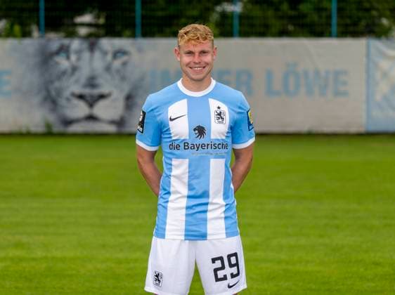 16.07.2023, Fussball 3. Liga 2023 2024, TSV 1860 München, Porträttermin 2023 2024, an der Grünwalderstrasse 114, München. Tim Wöhrle (TSV 1860 München)