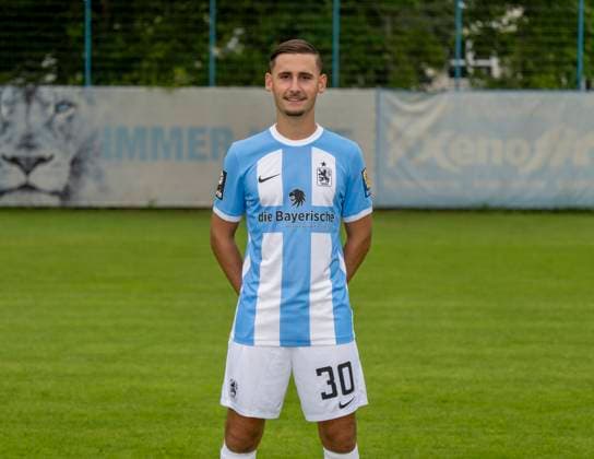 16.07.2023, Fussball 3. Liga 2023 2024, TSV 1860 München, Porträttermin 2023 2024, an der Grünwalderstrasse 114, München. Milos Cocic (TSV 1860 München)