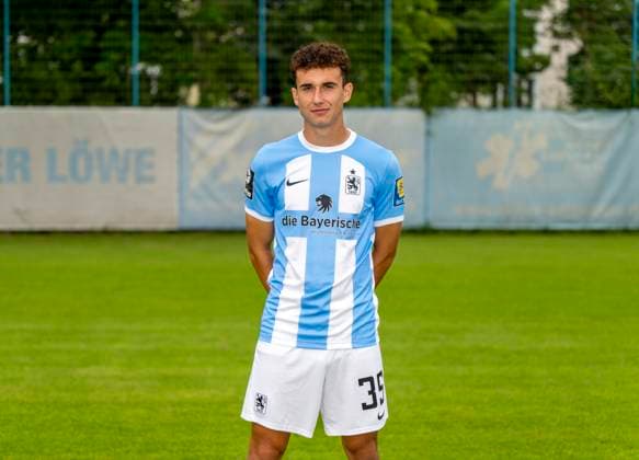 16.07.2023, Fussball 3. Liga 2023 2024, TSV 1860 München, Porträttermin 2023 2024, an der Grünwalderstrasse 114, München. Michael Glück (TSV 1860 München)