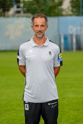 16.07.2023, Fussball 3. Liga 2023 2024, TSV 1860 München, Porträttermin 2023 2024, an der Grünwalderstrasse 114, München. Physiotherapeut Stefan Müller (1860 München)