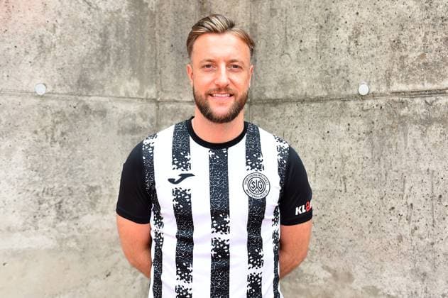 Fußball Herren Oberliga Westfalen Saison 2023 2024 Fototermin SG Wattenscheid 09 am 16.07.2023 im Lohrheidestadion in Bochum-Wattenscheid Marvin Schurig ( SG Wattenscheid 09 ) Niedersachsen Deutschland