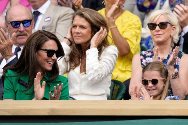 Mandatory Credit: Photo by Dave Shopland Shutterstock (14011307cf) Catherine Princess of Wales and Princess Charlotte in the Royal Box on Centre Court Wimbledon Tennis Championships, Day 14, The All England Lawn Tennis and Croquet Club, London, UK - 16 Jul 2023 Wimbledon Tennis Championships, Day 14, The All England Lawn Tennis and Croquet Club, London, UK - 16 Jul 2023  Copyright: xDavexShopland Shutterstockx 14011307cf