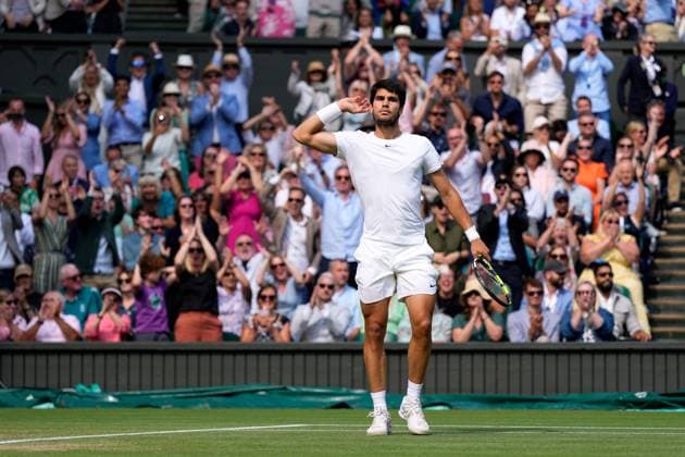 Mandatory Credit: Photo by Dave Shopland Shutterstock (14011307eq) Carlos Alcaraz celebrates during the Men s Singles final Wimbledon Tennis Championships, Day 14, The All England Lawn Tennis and Croquet Club, London, UK - 16 Jul 2023 Wimbledon Tennis Championships, Day 14, The All England Lawn Tennis and Croquet Club, London, UK - 16 Jul 2023  Copyright: xDavexShopland Shutterstockx 14011307eq