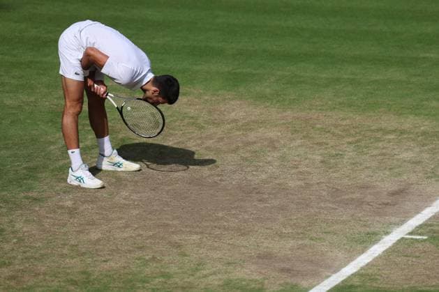 Wimbledon: Day Fourteen 17 July 2023, Wimbledon - Wimbledon Tennis Championships - Day Fourteen - Novak Djokovic (SRB) looks dejected during the Gentlemen s Singles Final match against Carlos Alcaraz (ESP) - Photo: Charlotte Wilson Offside. Wimbledon UK Copyright: xCharlottexWilsonx xOffsidexOffside