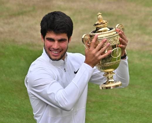 Tennis : Wimbledon 2023 - Angleterre - Finale simple Messieurs- Victoire de Carlos Alcaraz Espagne contre Novak Djokovic Serbie - Tennis : Wimbledon 2023 - Angleterre- 16 07 23 ChrysleneCaillaud Panoramic  