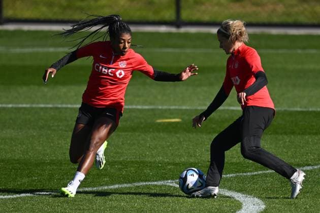 WWC23 CANADA TRAINING, Ashley Lawrence of Canada (left) and Cloe Lacasse of Canada during a team training session ahead of the FIFA Women?s World Cup at Olympic Park in Heidelberg West in Melbourne, Monday, July 17, 2023. ( NO ARCHIVING, EDITORIAL USE ONLY, NO USE IN BOOKS WITHOUT CONSENT MELBOURNE VIC AUSTRALIA  Copyright: xJOELxCARRETTx 20230717001821241098 