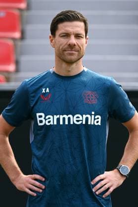 Cheftrainer Xabi Alonso; Bayer 04 Leverkusen; 1.BL, Porträttermin 2023 2024,
